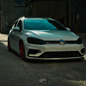 VW Golf 7R Variant