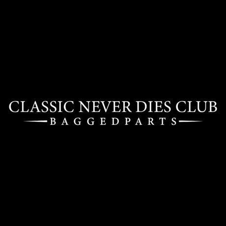 CLASSIC NEVER DIES CLUB - STICKER WEIß